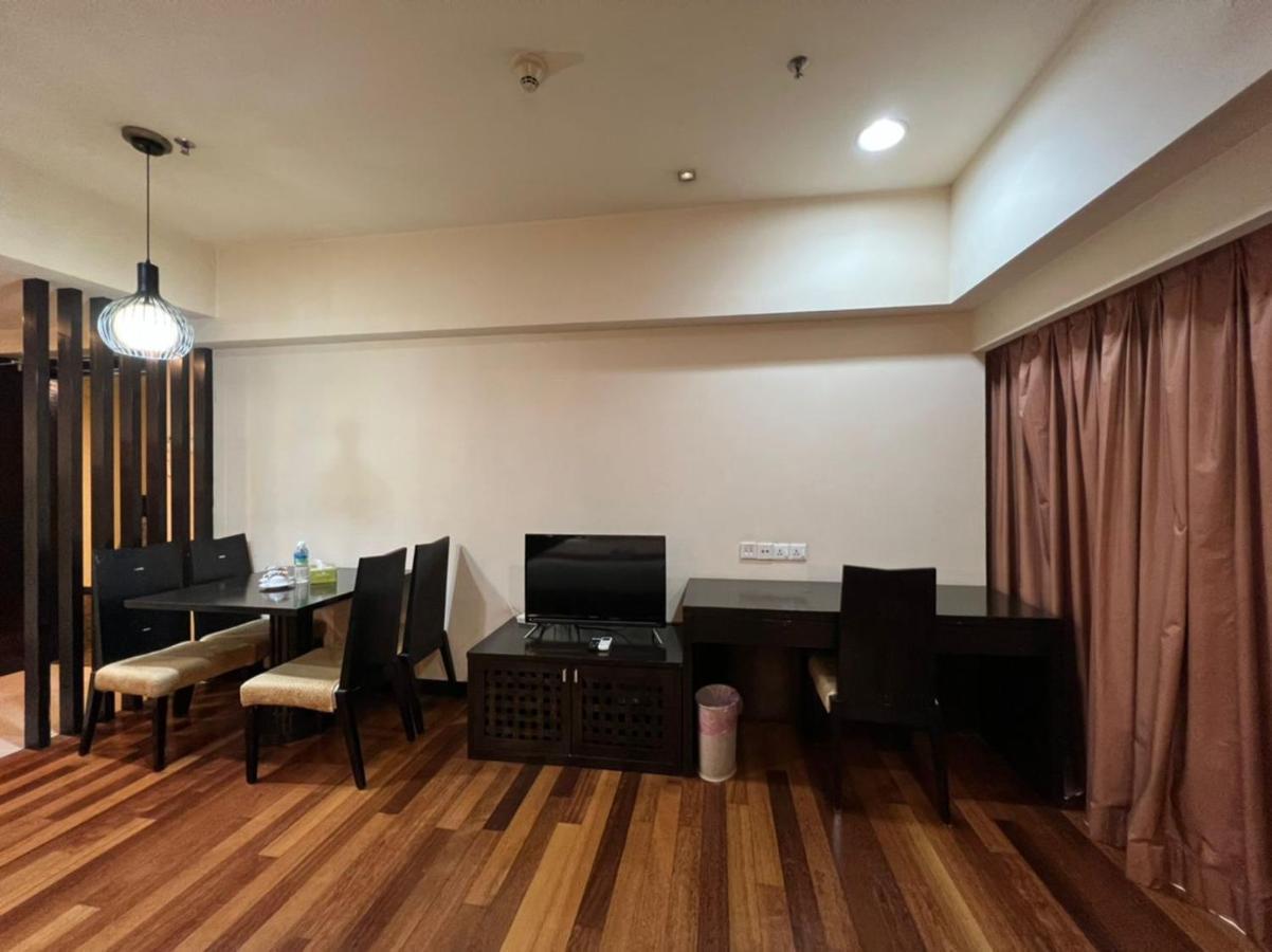 Raintree Resort Suites Petaling Jaya Exterior photo