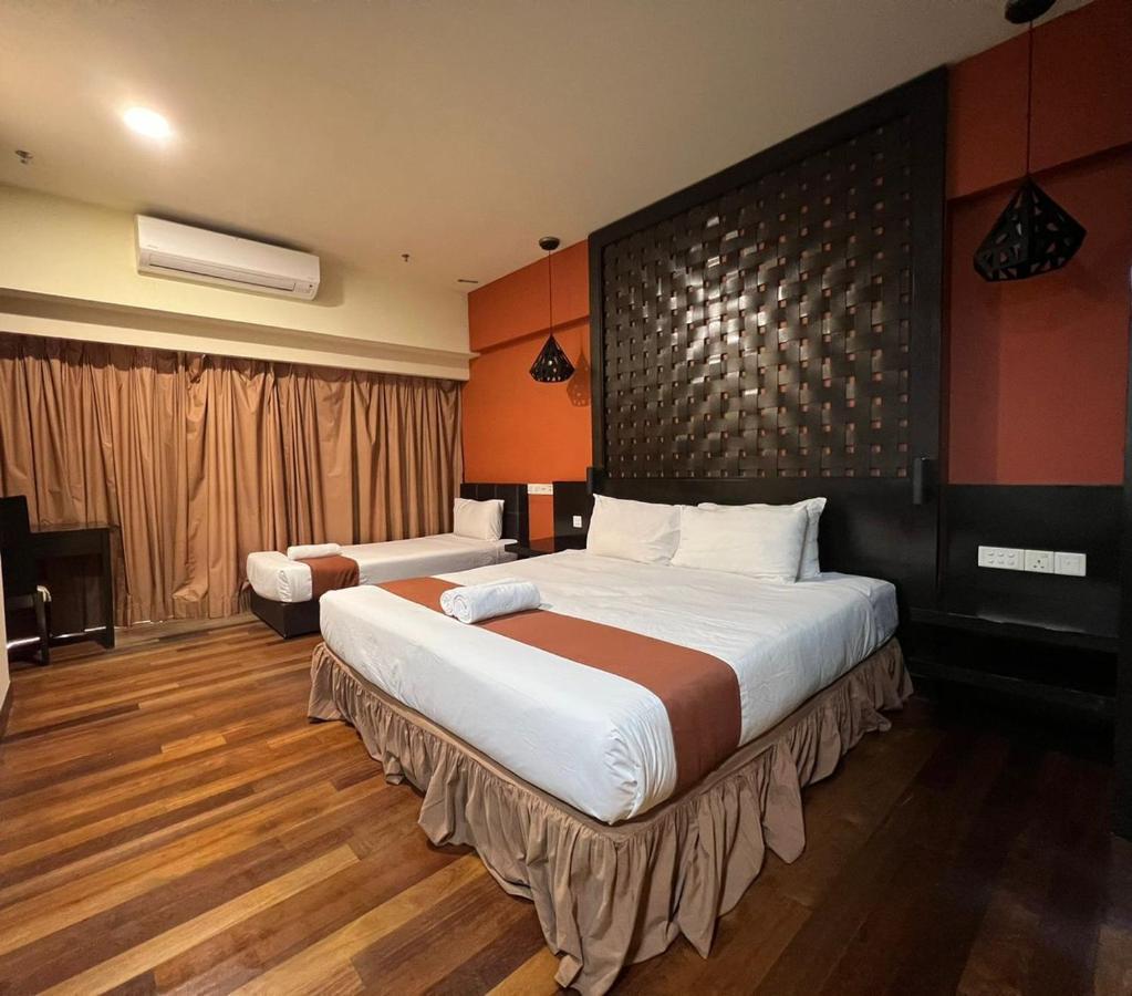 Raintree Resort Suites Petaling Jaya Exterior photo