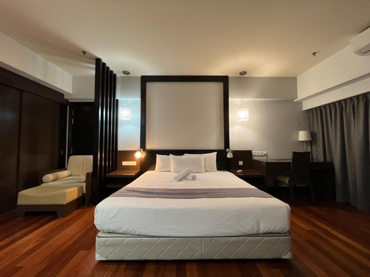 Raintree Resort Suites Petaling Jaya Exterior photo