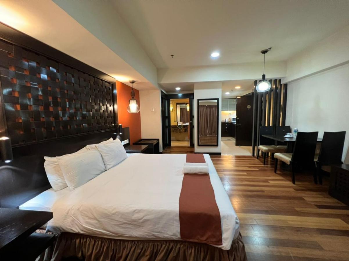Raintree Resort Suites Petaling Jaya Exterior photo