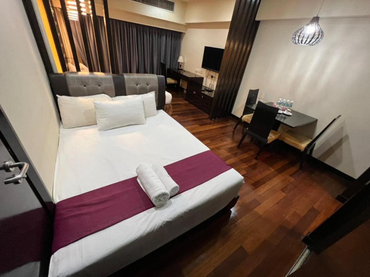 Raintree Resort Suites Petaling Jaya Exterior photo